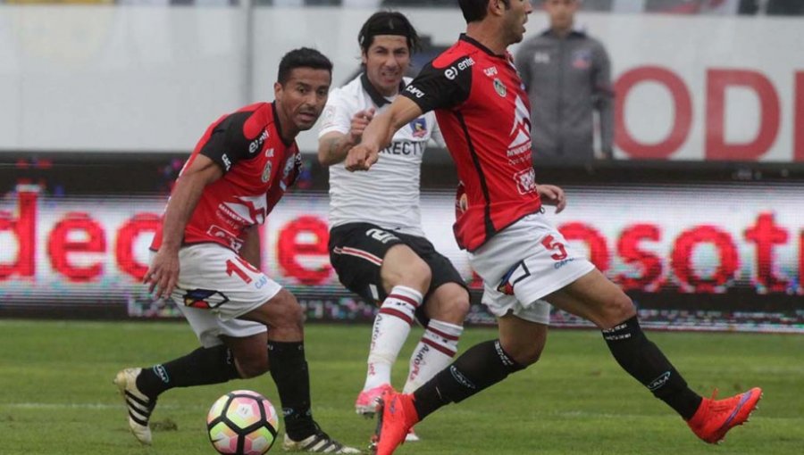 Deportes Antofagasta recibe a Colo Colo en el inicio de la jornada sabatina