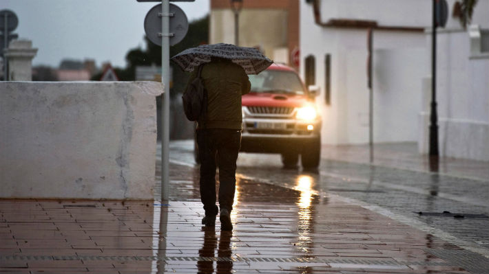 Fuertes lluvias y desborde del río Salado obligan a evacuar viviendas en Provincia de El Loa