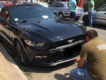 Banda de ladrones de autos deja su botín de 120 millones de pesos estacionado en la calle
