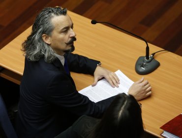 Caso SQM: Fiscal pide sobreseimiento de 58 imputados incluido hijo de Longueira