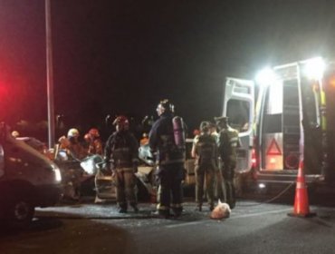 Choque frontal en Costanera Norte deja dos muertos: Un auto iba contra el tránsito