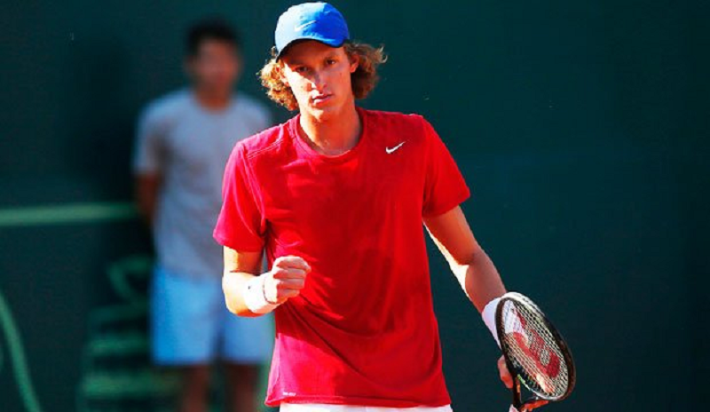 Nicolás Jarry no pudo seguir haciendo historia y quedó eliminado en ATP de Quito