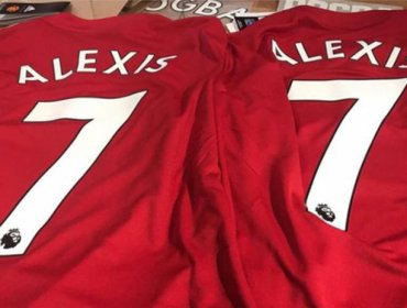 Alexis Sánchez ya es el jugador que más camisetas vende en Inglaterra