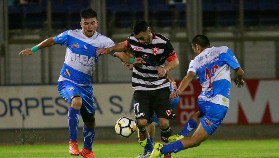 Primera B: Deportes Copiapó venció a San Marcos de Arica sumando su primera victoria