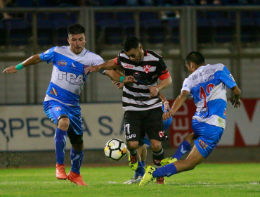 Primera B: Deportes Copiapó venció a San Marcos de Arica sumando su primera victoria