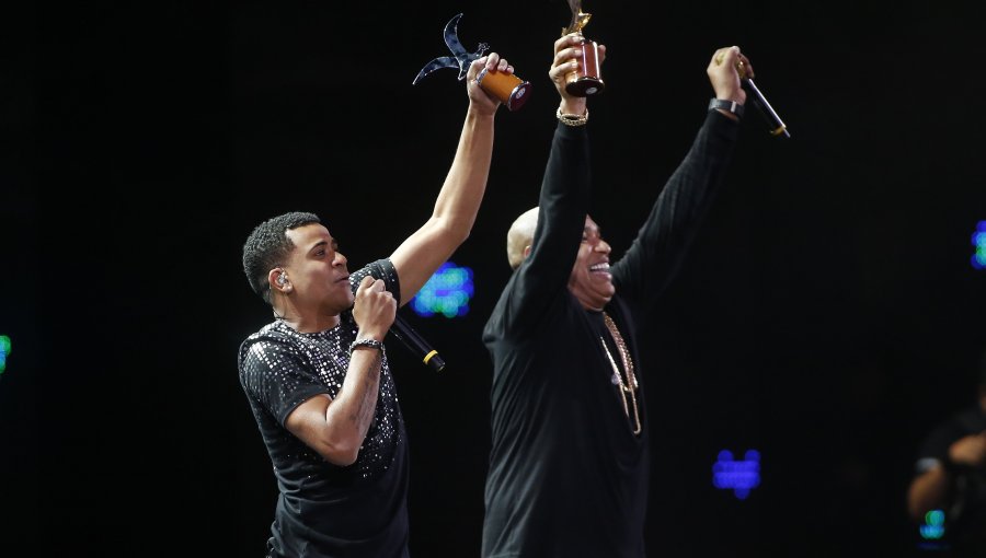 Viña 2018: Luis Fonsi se llevó dos gaviotas y Jenny Cavallo dominó al monstruo en segunda noche del festival