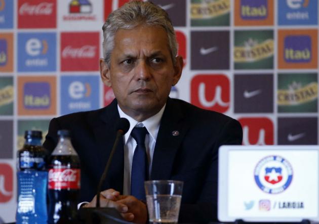 Reinaldo Rueda se juntó con 17 jugadores chilenos que militan en México