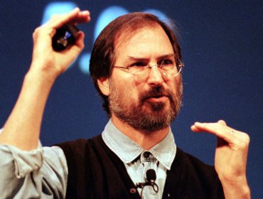 Sin vehículo propio y con faltas de ortografía: Lo que una solicitud de empleo reveló de Steve Jobs