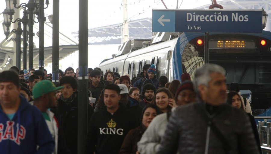 Metrotren Nos completó 10 millones de viajes y recibe nota 6,3 de los usuarios