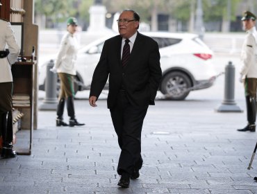 Ministro de Justicia y DD.HH. recibió a su sucesor Hernán Larraín