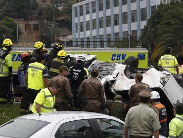 Valparaíso: Suben a 45 los heridos en volcamiento de bus, uno en riesgo vital