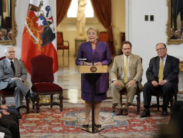 Michelle Bachelet firma proyecto que perfecciona Ley de Culto