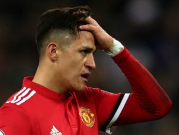 Históricos del Manchester United pide que Alexis Sanchez no sea más titular en el equipo