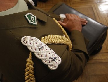 Se descabeza Alto Mando de Carabineros: Más de 20 generales son llamados a retiro