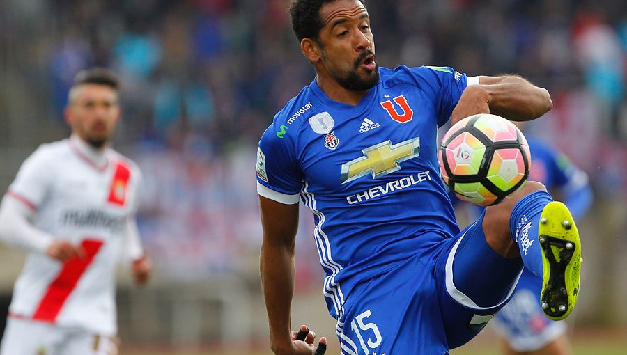 Universidad de Chile no contaría con Jean Beausejour para el duelo ante Audax Italiano