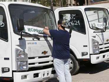 Carabineros recupera algunos de los 25 vehículos robados en Pudahuel