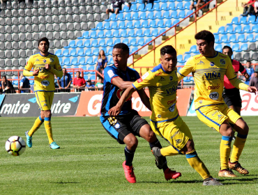 Huachipato sigue en la parte alta tras ganar a Everton