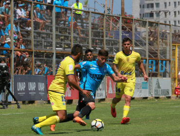 Universidad de Concepción sigue firme en el torneo tras derrotar a Deportes Iquique en Cavancha