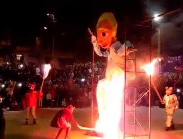 Quema del Judas del Centro Cultural Playa Ancha en Valparaíso se inspiro en José Antonio Kast