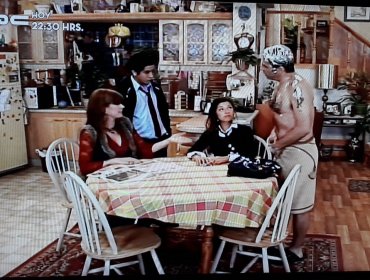 Chilevisión re-estrenó "Casado con Hijos" antes de su noticiero central con emisión de larga duración