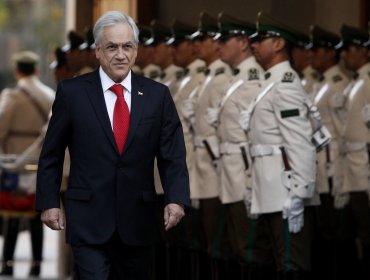 Adimark: Piñera cierra su primer mes de mandato con un 49% de aprobación