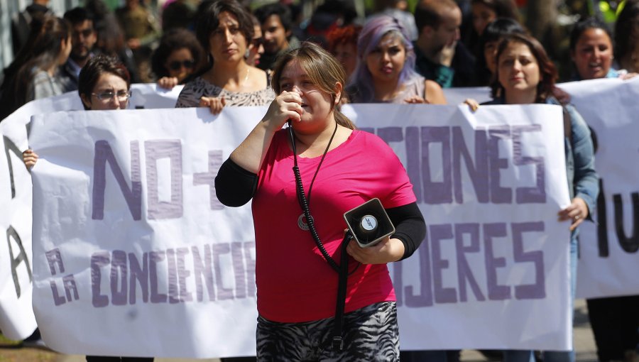 Presentan proyecto para facilitar aborto a mujeres afiliadas a isapres