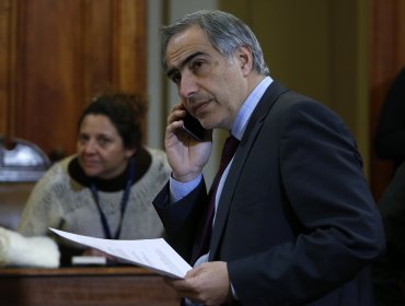 Senador Chahuán pide prioridad presidencial para tren rápido Santiago-Valparaíso