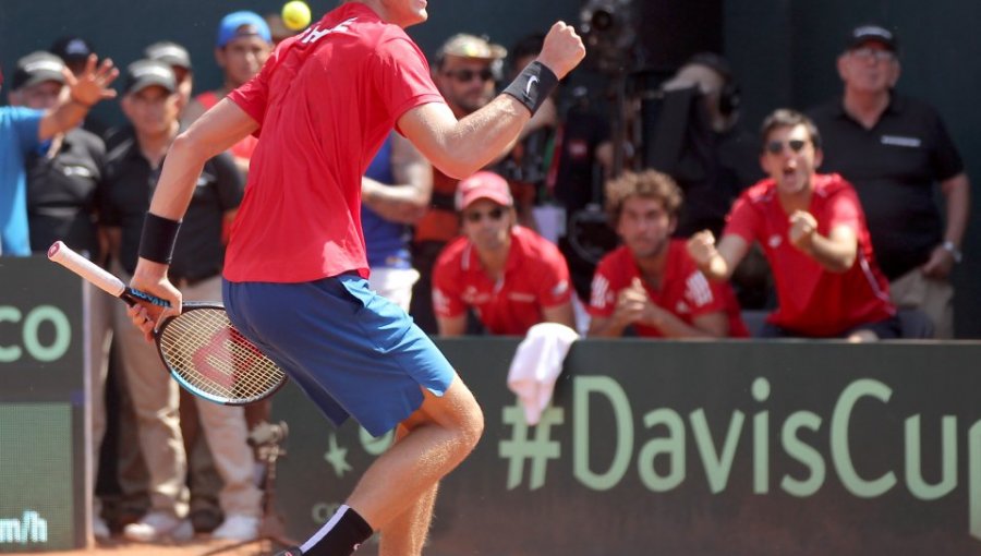 Copa Davis: Con gran remontada Nicolás Jarry le dio el primer punto a Chile frente a Argentina