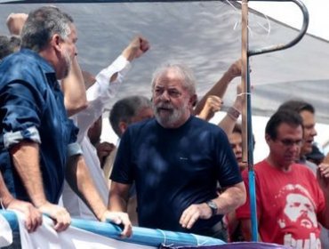 Lula asegura que se entregará este sábado a la justicia para cumplir condena de cárcel