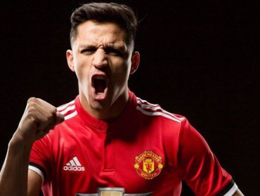 Web del Manchester United: "Alexis es una diminuta bola de demolición humana"