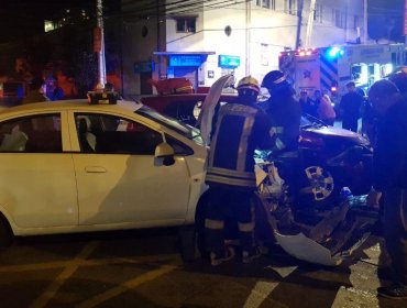 Alcalde de Valparaíso Jorge Sharp protagoniza accidente automovilístico