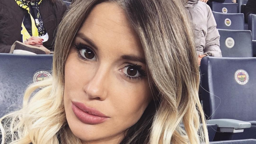 Gala Caldirola comparte foto con su hija y recibe malos comentarios sobre su rol de mamá