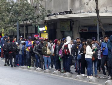 Haitianos colapsan Extranjería al entrar en vigencia Visa Consular de Turismo
