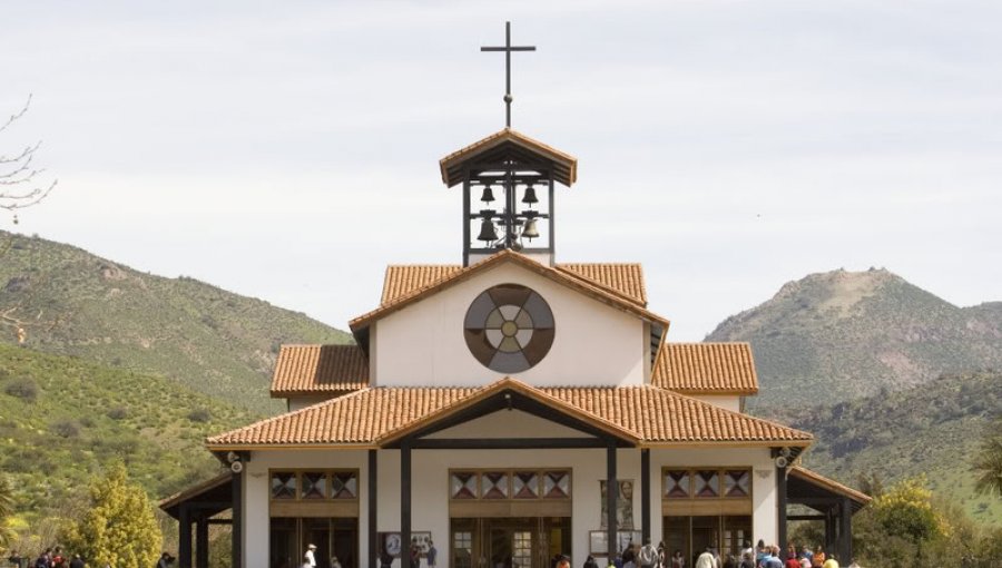 Barómetro de la Política muestra que confianza en la Iglesia Católica cae al 31%