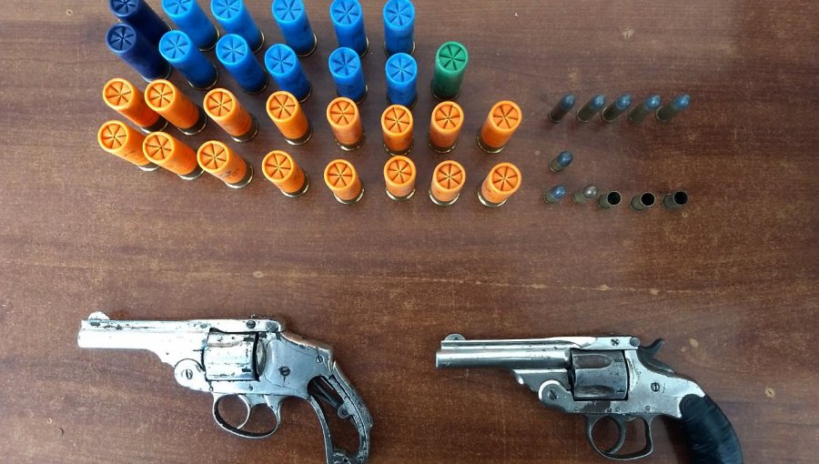 Seis detenidos con armas y drogas en 4 comunas de la zona norte de la capital