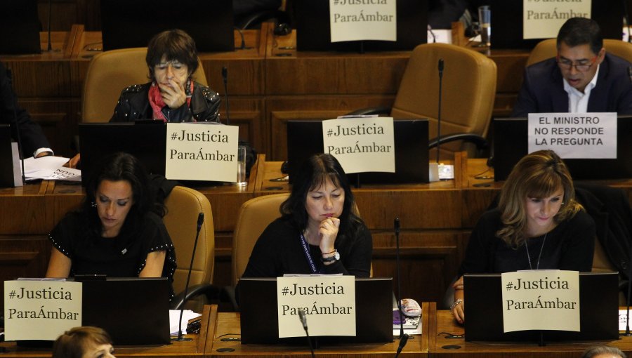 Diputados guardaron minuto de silencio y exigieron “justicia para Ámbar”