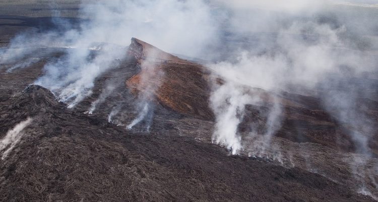 Hawái declara el estado de emergencia por la erupción del volcán Kilauea