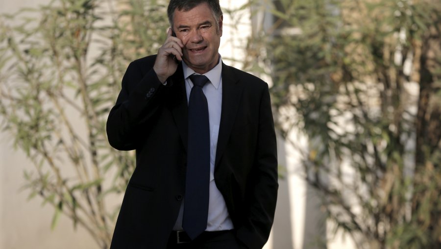 Ossandón promueve comparador de precios para “evitar que nos asalten”