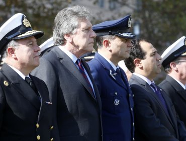 Ministro Espina por helicópteros con sobreprecio: “Ocurrió antes de actuales comandantes”