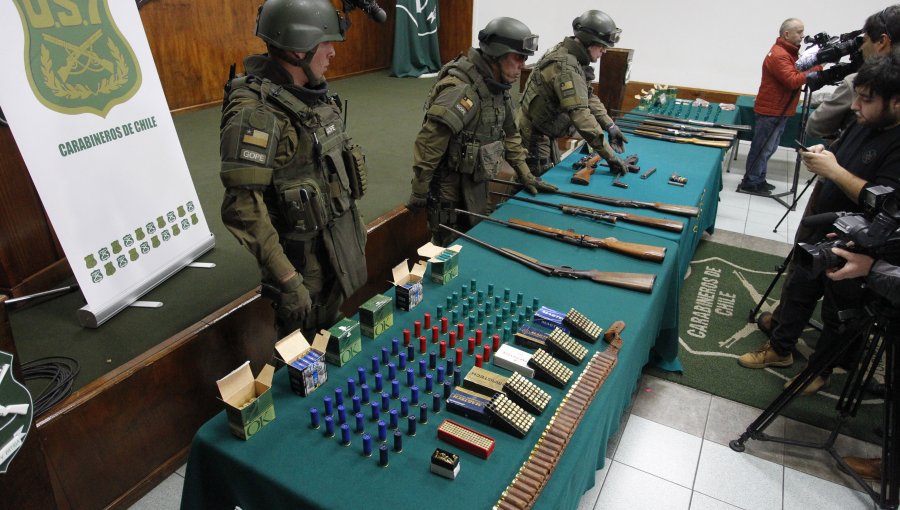 OS-7 decomisa armamento de guerra y detiene a banda dedicada al narcotráfico