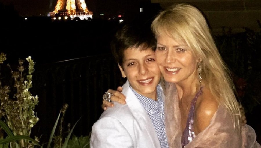 Dramático relato de hijo de Cecilia Bolocco: No lo dejan hablar con su padre