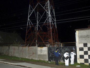 Funcionaria PDI repelió a tiros un “portonazo” frente a la Brigada de Homicidios