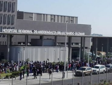 Masiva evacuación del Hospital de Antofagasta por posible emanación de gas