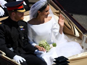 El príncipe Enrique y Meghan Markle se casan y deleitan a una multitud en Windsor