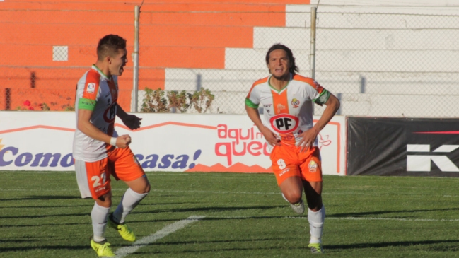 Cobresal venció a un Wanderers que no levanta cabeza y es último en la Primera B