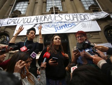 Estudiantes finalizan histórica toma feminista en la Universidad Católica