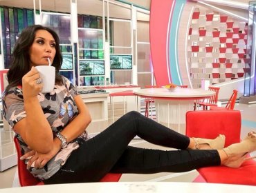 ¡ Arde Chilevisión ¡: Pamela Díaz sale del matinal, guarda silencio y se concentra en su late