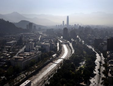 Este sábado rige la décima alerta ambiental del año en la Región Metropolitana