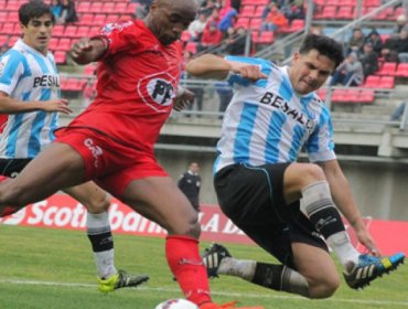 Ñublense derrotó a Magallanes y se metió en la pelea por el ascenso