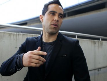 Claudio Bravo: "No tengo que hablar con Vidal ni pedirle perdón a nadie"